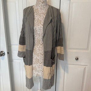 Chaser Cotton Blend Open Front Duster Gray and Cream Sweater Cable knit fabric S